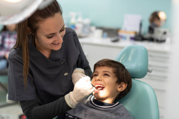 Best Emergency Wisdom Teeth Removal in Flatonia, TX